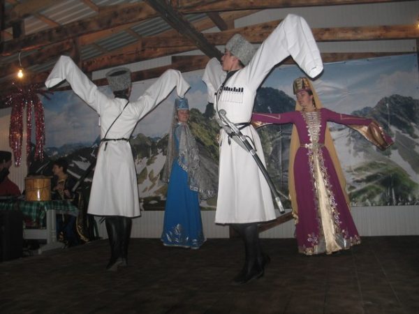 Экскурсия "33 водопада"