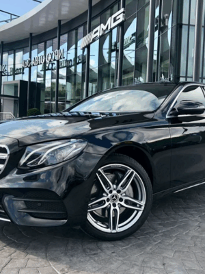 Mercedes Benz E 213