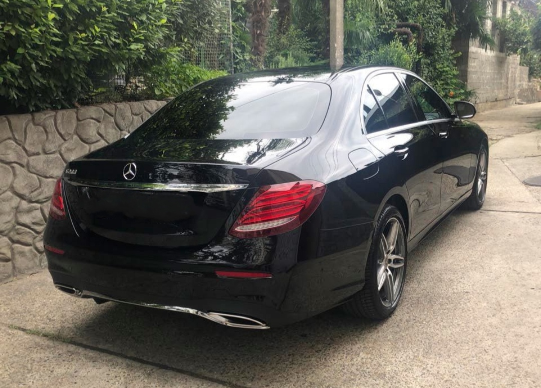 трансфер Mercedes E-class трансфер Mercedes E-class
