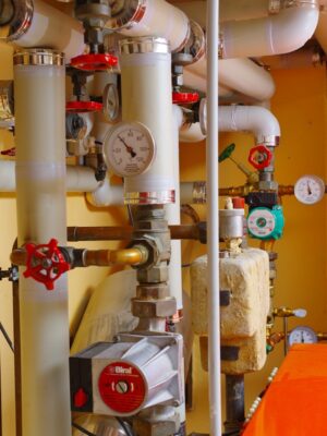 Срочная замена отопительного радиатора