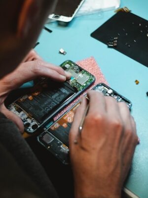 Экспресс-чистка телефона от пыли Экспресс-чистка телефона от пыли